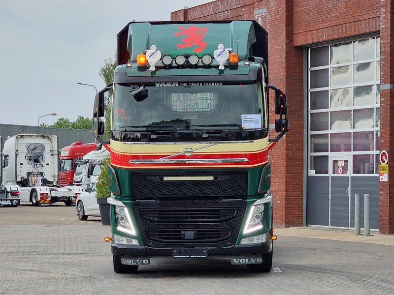 Volvo FH 13.540 6x4 - HIAB / Loglift F125Z 80 Crane - Krane - Grua year 2019 - 木材运输车, 起重车:图4 Volvo FH 13.540 6x4 - HIAB / Loglift F125Z 80 Crane - Krane - Grua year 2019 - 木材运输车, 起重车:图4