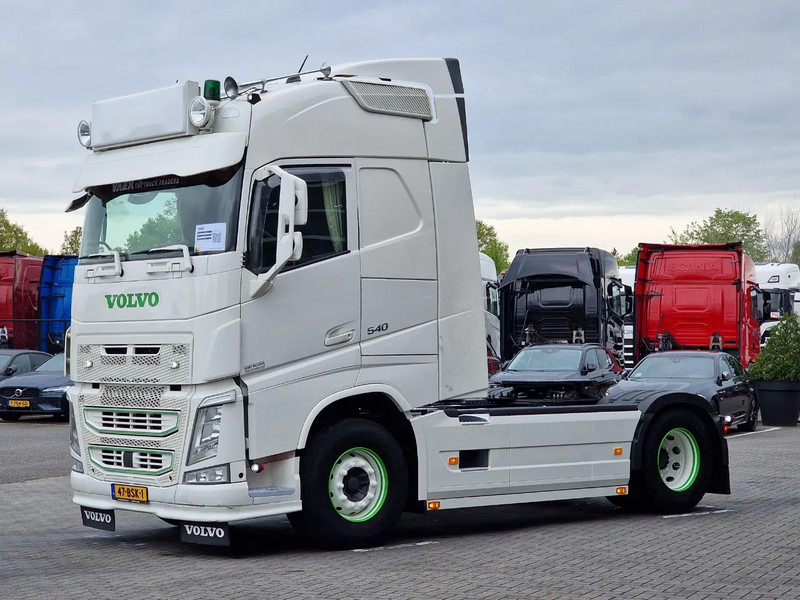 Volvo FH 13.540 Globetrotter 4x2 - Custom exterior - I parkcool - Navi - APK/TUV: 27-02-2026 - 牵引车:图3 Volvo FH 13.540 Globetrotter 4x2 - Custom exterior - I parkcool - Navi - APK/TUV: 27-02-2026 - 牵引车:图3