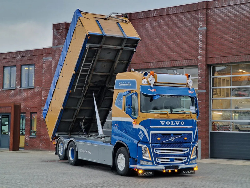 Volvo FH 13.540 Globetrotter 6x2 - 3 way tipper - Full air - I parkcool - Custom interior - 翻斗车:图1 Volvo FH 13.540 Globetrotter 6x2 - 3 way tipper - Full air - I parkcool - Custom interior - 翻斗车:图1