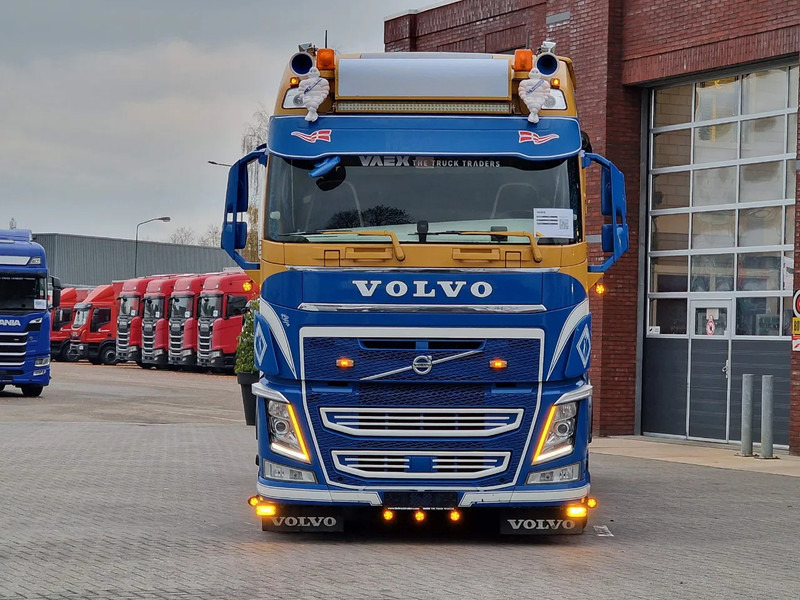 Volvo FH 13.540 Globetrotter 6x2 - 3 way tipper - Full air - I parkcool - Custom interior - 翻斗车:图4 Volvo FH 13.540 Globetrotter 6x2 - 3 way tipper - Full air - I parkcool - Custom interior - 翻斗车:图4