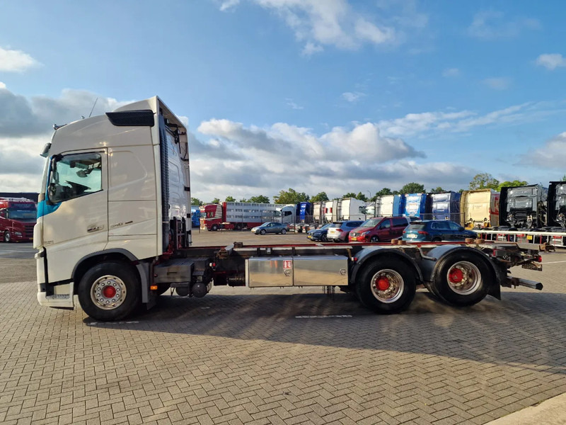 Volvo FH 13.540 Globetrotter 6x2 - BDF - 4.90 WB - Full air - VEB + - 集装箱运输车/ 可拆卸车身的卡车:图4 Volvo FH 13.540 Globetrotter 6x2 - BDF - 4.90 WB - Full air - VEB + - 集装箱运输车/ 可拆卸车身的卡车:图4