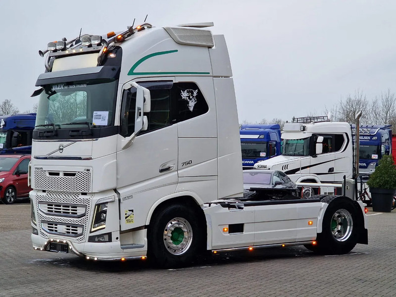 Volvo FH 16.750 Globetrotter XL 4x2 - Retarder - I parkcool - Full air - 2x tank - Full spec - 牵引车:图4 Volvo FH 16.750 Globetrotter XL 4x2 - Retarder - I parkcool - Full air - 2x tank - Full spec - 牵引车:图4