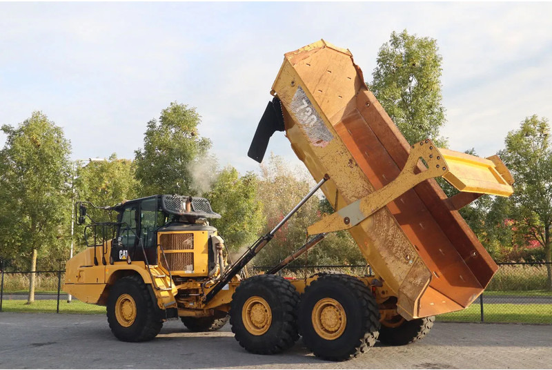 Caterpillar 730 04A | TAILGATE | LOW HOURS - 铰接式自卸车:图3 Caterpillar 730 04A | TAILGATE | LOW HOURS - 铰接式自卸车:图3