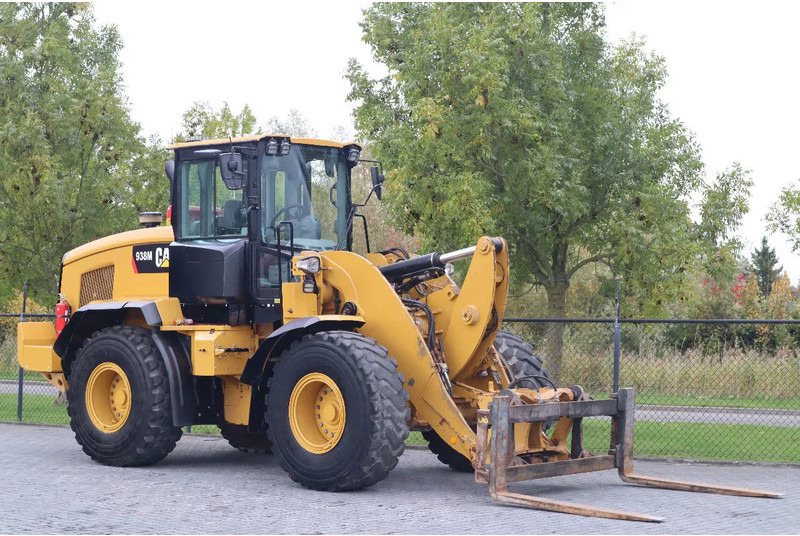 Caterpillar 938 M | 2X BUCKET | JIB | FORKS | BSS | GOOD CONDITION - 轮式装载机:图5 Caterpillar 938 M | 2X BUCKET | JIB | FORKS | BSS | GOOD CONDITION - 轮式装载机:图5