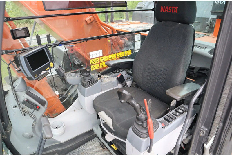 履带式挖掘机 Hitachi ZX300 LC-6 | ROTOTILT | BUCKET | GPS：图16