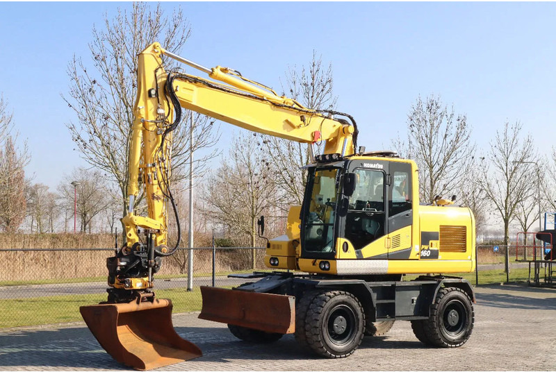 Komatsu PW160-11 | ENGCON TILTROTATOR | BUCKET | TRAILER HYDR. - 轮式挖掘机:图2 Komatsu PW160-11 | ENGCON TILTROTATOR | BUCKET | TRAILER HYDR. - 轮式挖掘机:图2