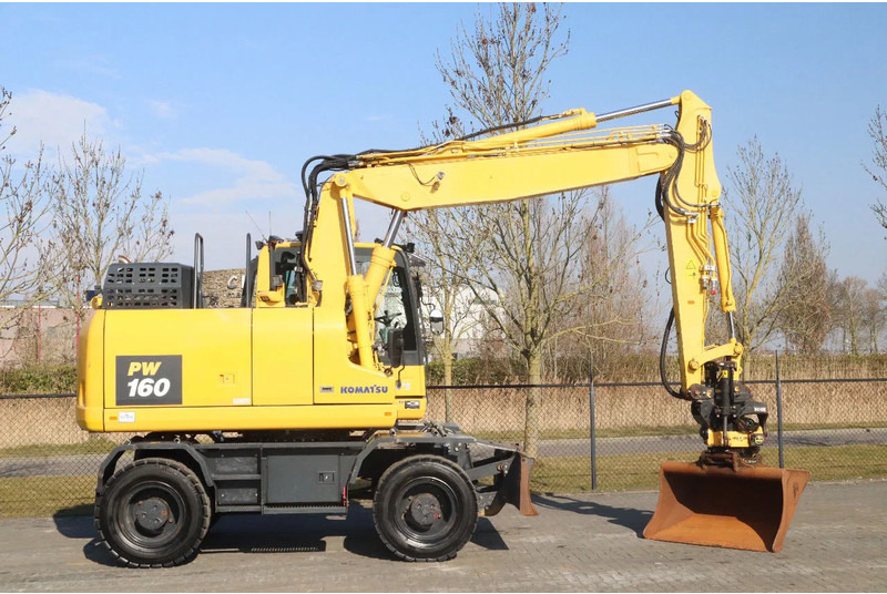 Komatsu PW160-11 | ENGCON TILTROTATOR | BUCKET | TRAILER HYDR. - 轮式挖掘机:图4 Komatsu PW160-11 | ENGCON TILTROTATOR | BUCKET | TRAILER HYDR. - 轮式挖掘机:图4