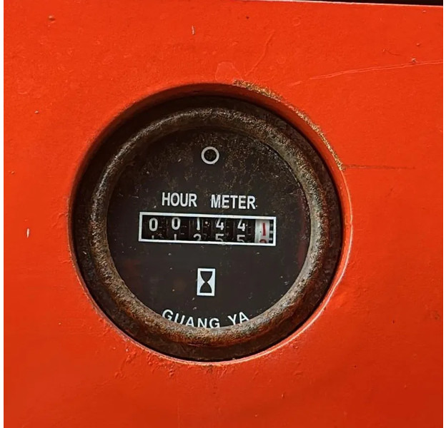 剪式升降机 LGMG AS0808E | 10 METER | 230 KG：图19