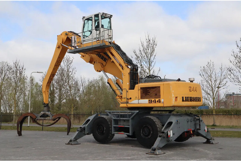 Liebherr A944 C HD | LOG GRAPPLE | HOLZGREIFER | TIMBER - 垃圾/ 工业叉装车:图3 Liebherr A944 C HD | LOG GRAPPLE | HOLZGREIFER | TIMBER - 垃圾/ 工业叉装车:图3