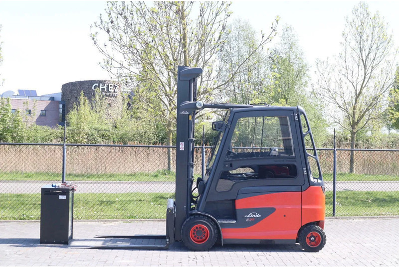 Linde E35 HL-01 | SIDESHIFT | POSITIONERS | LOW HOURS - 电动叉车:图1 Linde E35 HL-01 | SIDESHIFT | POSITIONERS | LOW HOURS - 电动叉车:图1