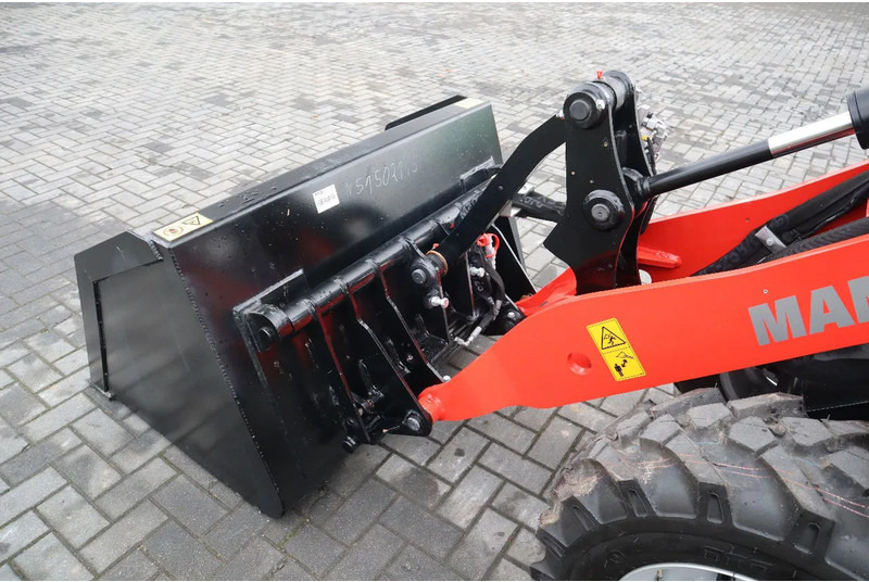 轮式装载机 Manitou MLA 3-25 H | BUCKET | QUICK COUPLER | NEW UNUSED：图8
