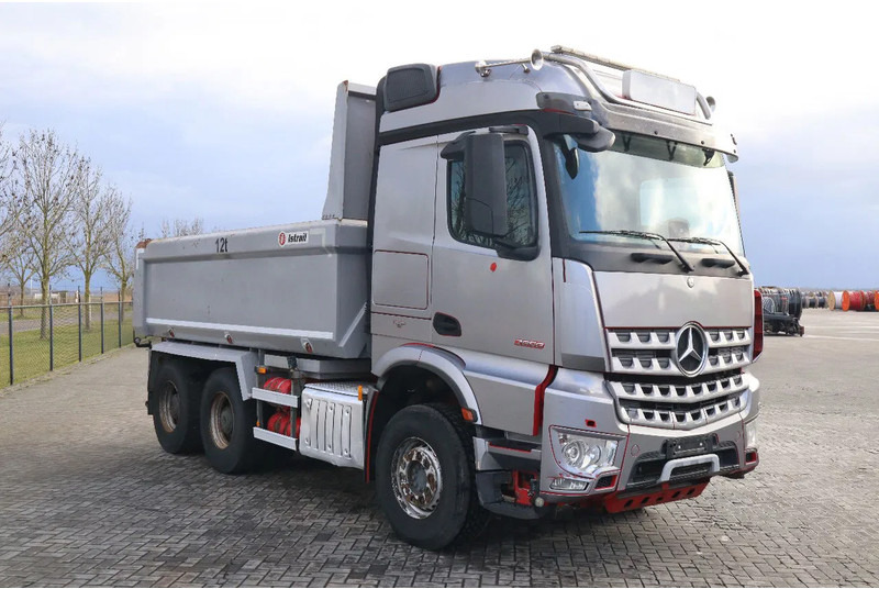Mercedes-Benz Arocs 2658 2858 | 6X4 EURO 6 BIG AXLES | RETARDER | ENGINE PROBLEM - 翻斗车:图3 Mercedes-Benz Arocs 2658 2858 | 6X4 EURO 6 BIG AXLES | RETARDER | ENGINE PROBLEM - 翻斗车:图3