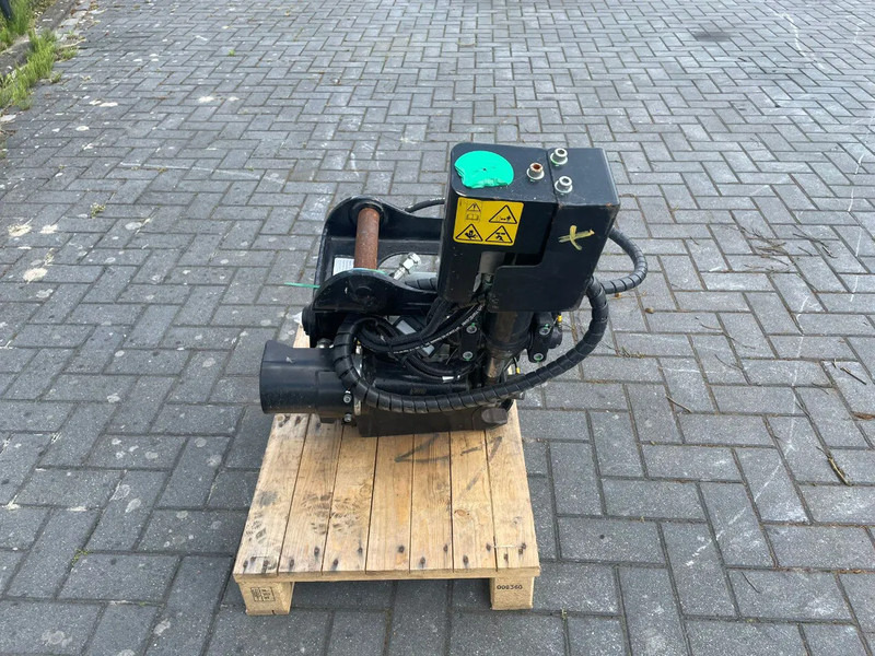 STEELWRIST X06 S40 | TILT ROTATOR | VLS | FPL | RF | NEW / UNUSED - 倾斜旋转器 适用于 建筑机械:图4 STEELWRIST X06 S40 | TILT ROTATOR | VLS | FPL | RF | NEW / UNUSED - 倾斜旋转器 适用于 建筑机械:图4