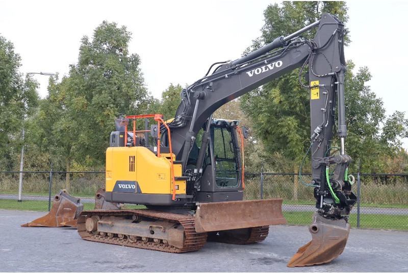 Volvo ECR145E | ECR145 EL | TILTROTATOR | 3X BUCKET | DIG ASSIST | DOZER - 履带式挖掘机:图5 Volvo ECR145E | ECR145 EL | TILTROTATOR | 3X BUCKET | DIG ASSIST | DOZER - 履带式挖掘机:图5
