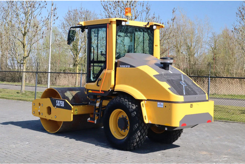 Volvo SD75B | SD 75 B | NEW / UNUSED | 1 YEAR WARRANTY - 碾压机:图3 Volvo SD75B | SD 75 B | NEW / UNUSED | 1 YEAR WARRANTY - 碾压机:图3