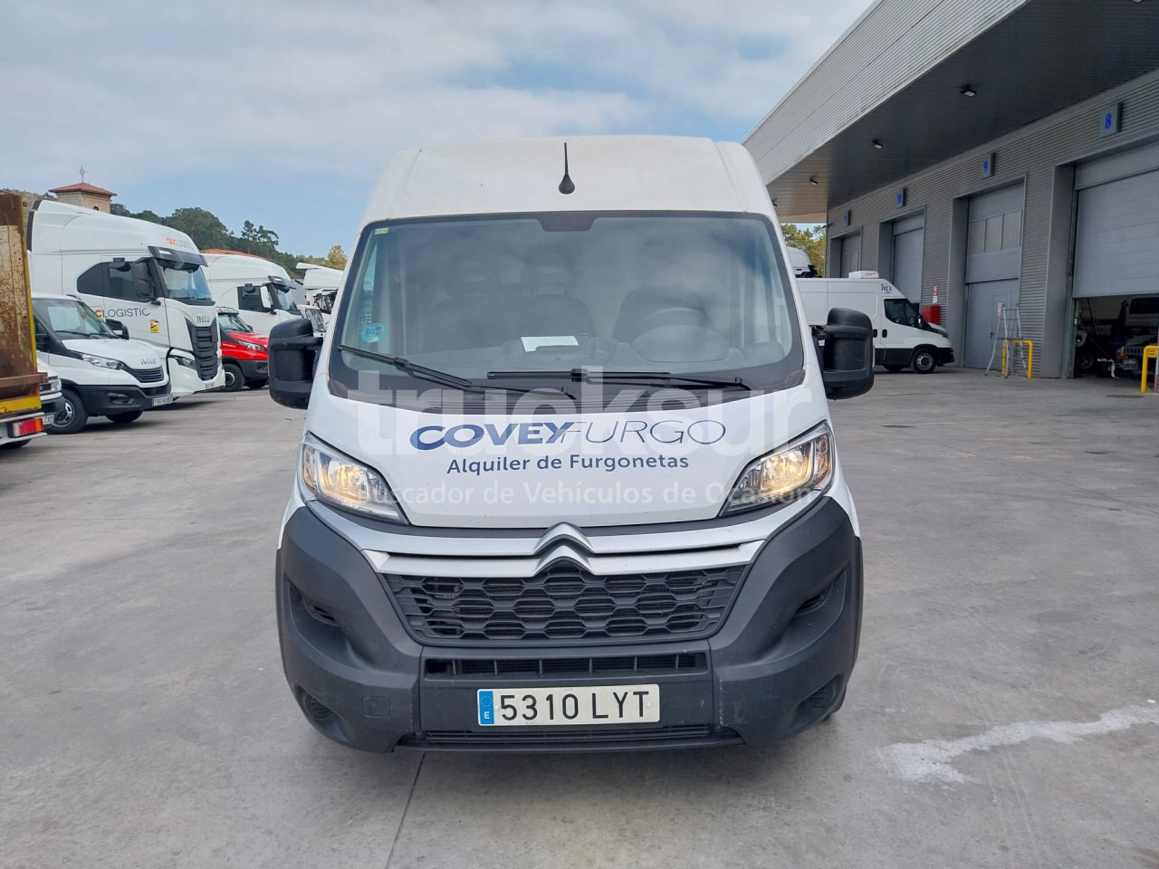 CITROEN 120.35 L3H2 12M3 - 厢式货车:图2 CITROEN 120.35 L3H2 12M3 - 厢式货车:图2