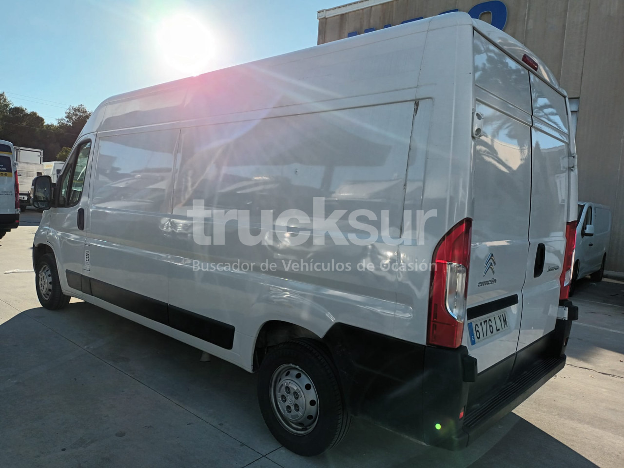 CITROEN 120.35 L3H2 12M3 - 厢式货车:图4 CITROEN 120.35 L3H2 12M3 - 厢式货车:图4