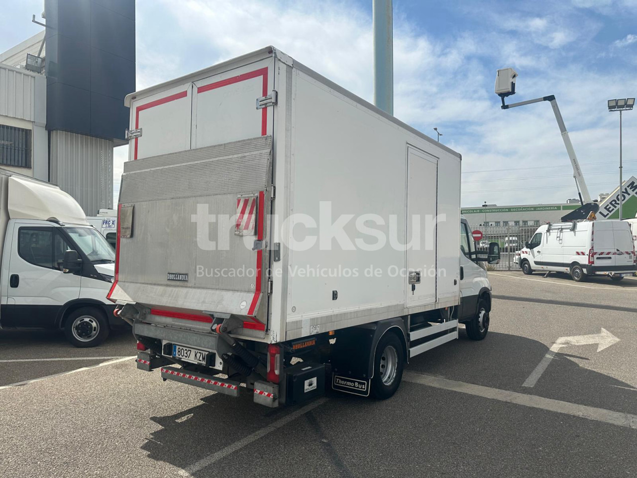 IVECO 72C15 GV P/E - 厢式卡车:图3 IVECO 72C15 GV P/E - 厢式卡车:图3