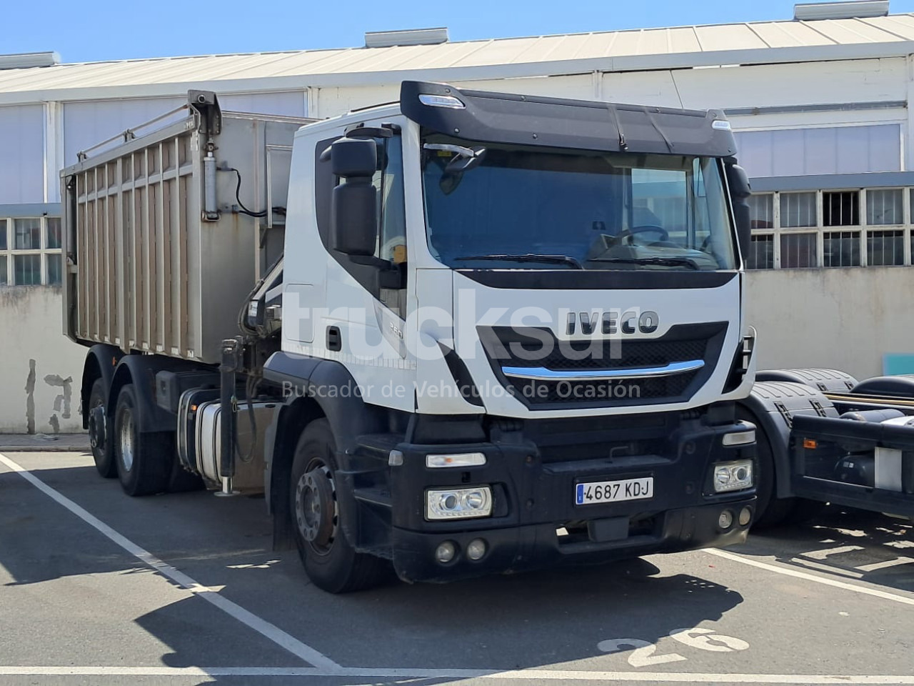 IVECO AT260SY/PS 360CV - 翻斗车, 起重车:图1 IVECO AT260SY/PS 360CV - 翻斗车, 起重车:图1