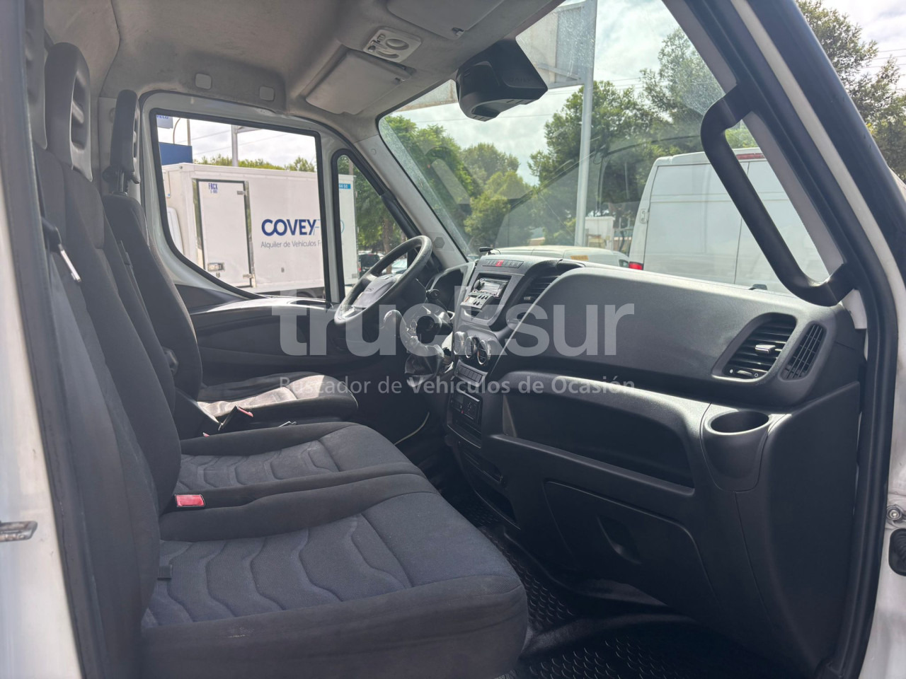 厢式卡车 IVECO DAILY 70C18:图8 厢式卡车 IVECO DAILY 70C18:图8