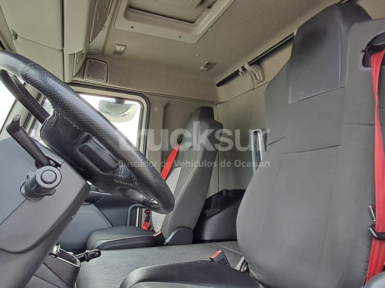 RENAULT D12.240 - 厢式卡车:图5 RENAULT D12.240 - 厢式卡车:图5
