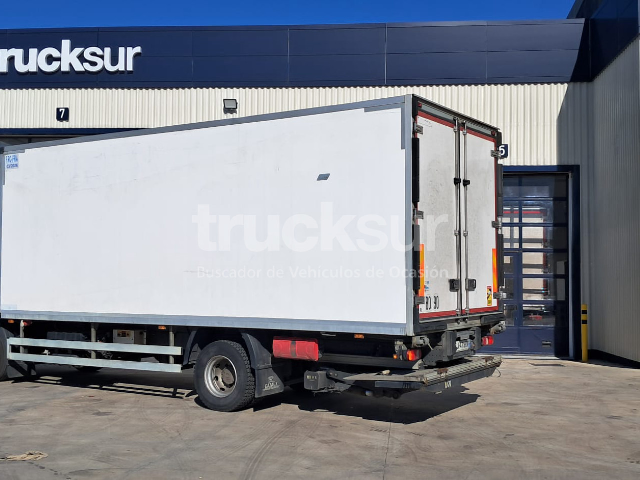 RENAULT D13.240 - 冷藏车:图3 RENAULT D13.240 - 冷藏车:图3