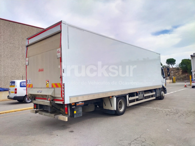 RENAULT D16.250 - 厢式卡车:图5 RENAULT D16.250 - 厢式卡车:图5