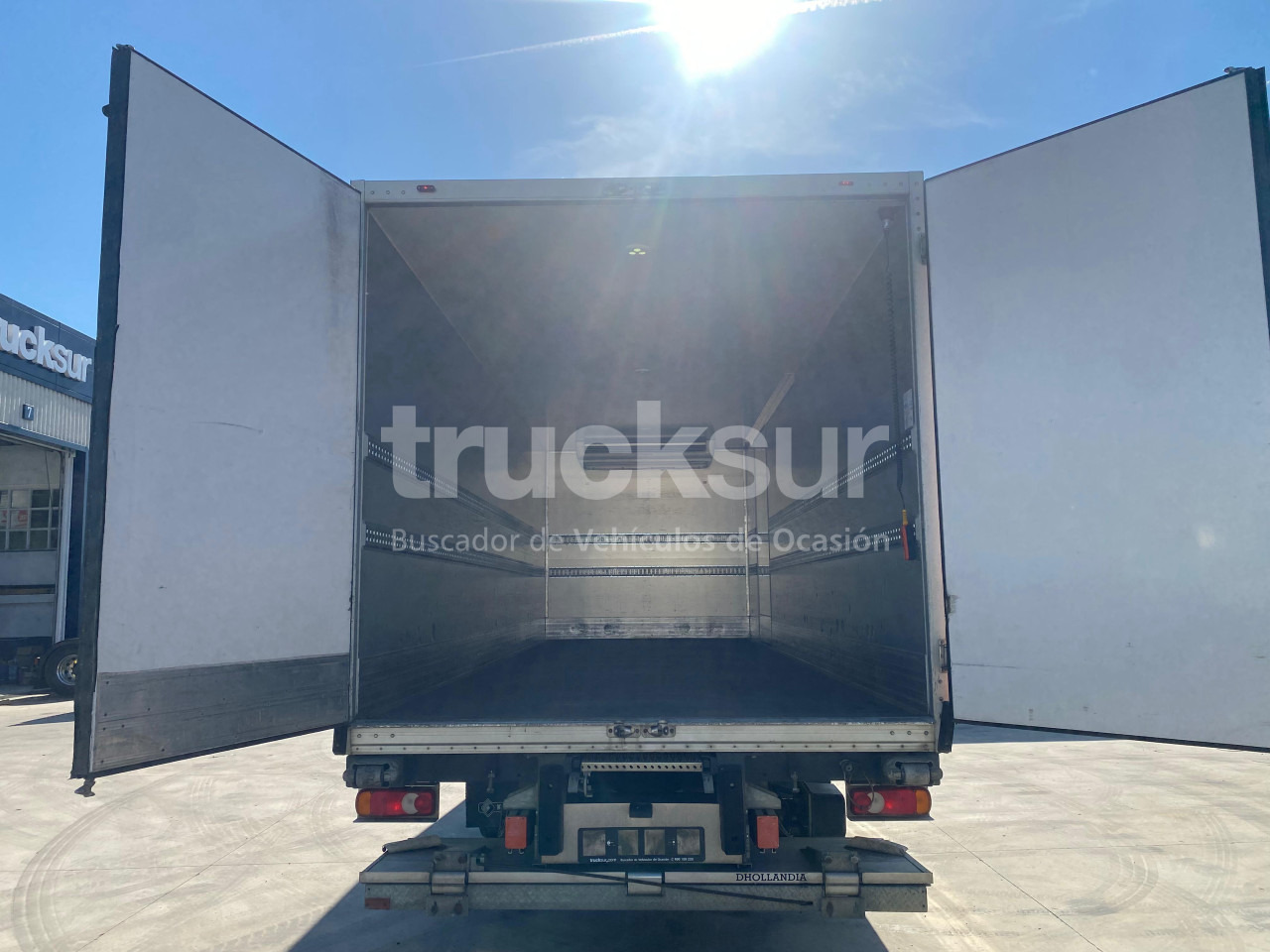 RENAULT D240.13 - 冷藏车:图5 RENAULT D240.13 - 冷藏车:图5