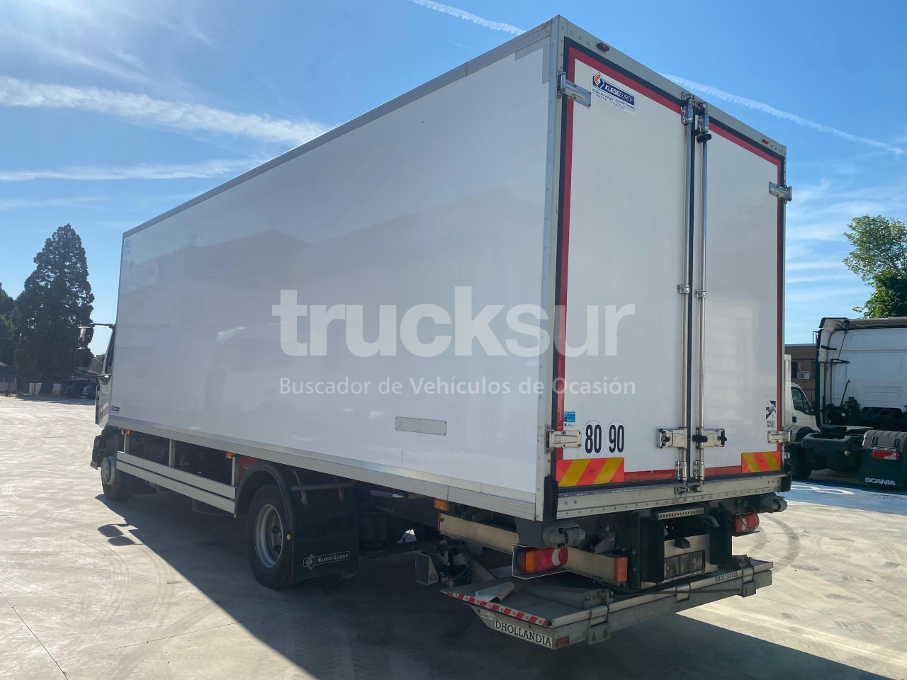 RENAULT D240.13 - 冷藏车:图4 RENAULT D240.13 - 冷藏车:图4