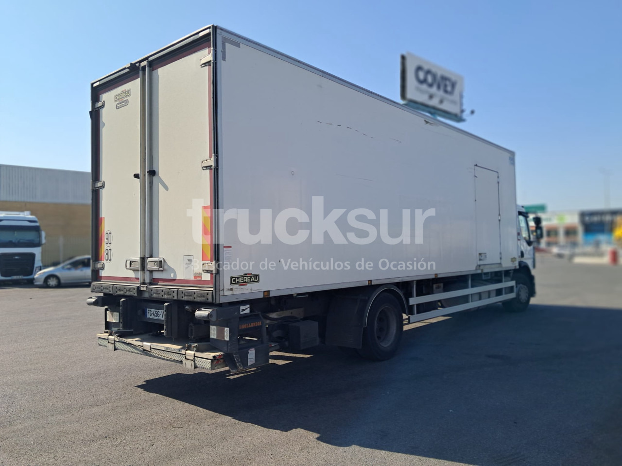 RENAULT D320.18 - 冷藏车:图3 RENAULT D320.18 - 冷藏车:图3