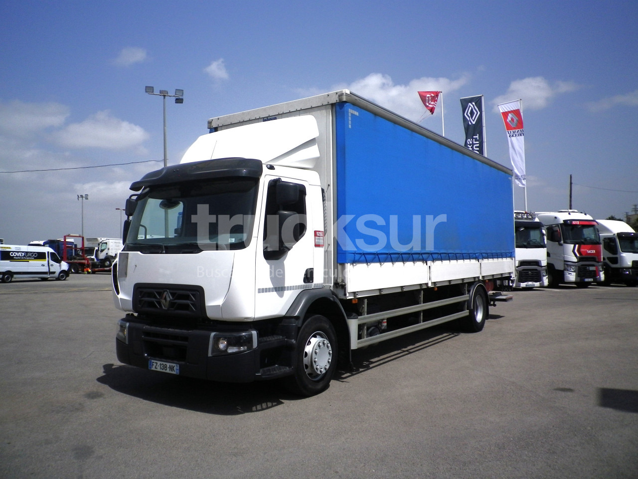 RENAULT D320.18 - 侧帘卡车:图1 RENAULT D320.18 - 侧帘卡车:图1