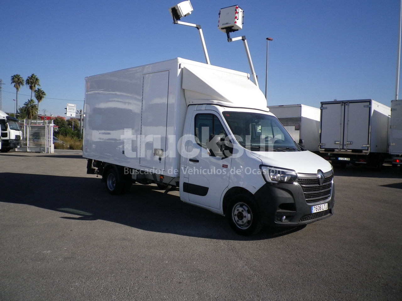 RENAULT MASTER 165.35 GV - 厢式货车:图2 RENAULT MASTER 165.35 GV - 厢式货车:图2