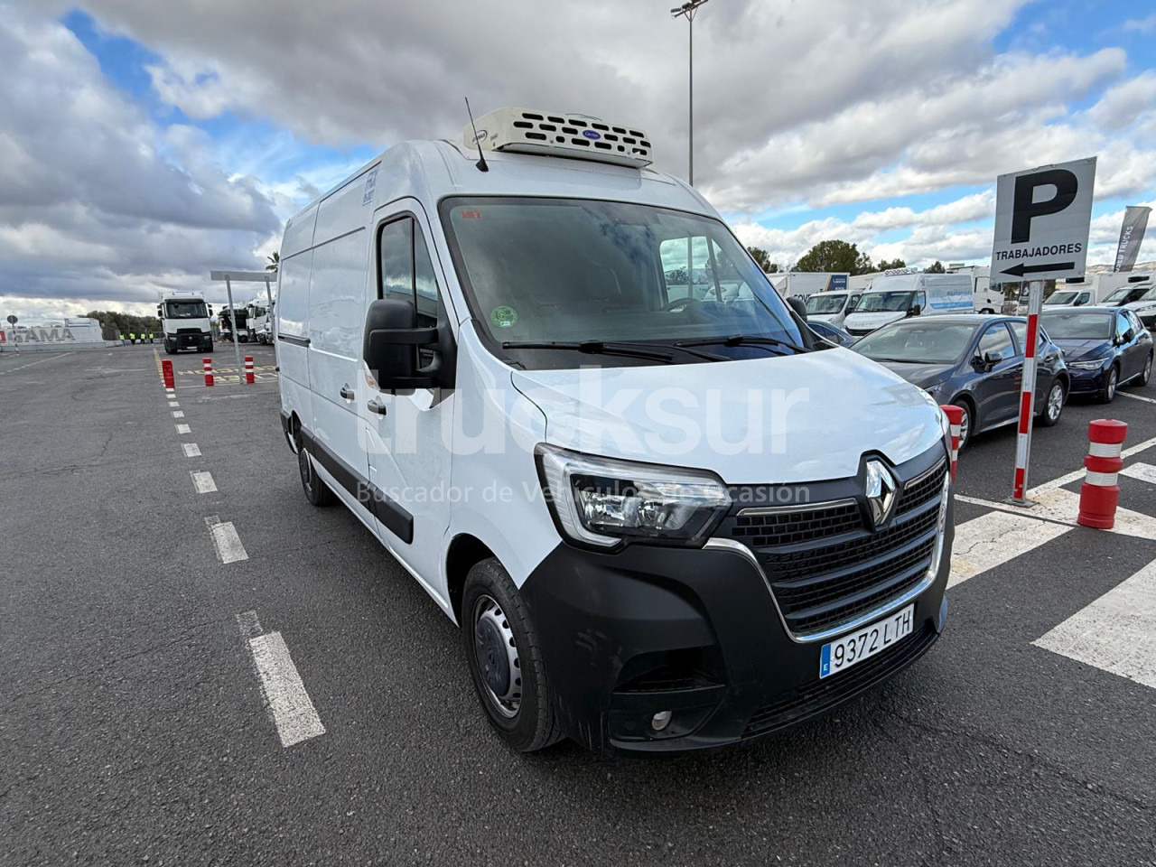 RENAULT MASTER L2H2 FRC- X CARR - 厢式货车:图2 RENAULT MASTER L2H2 FRC- X CARR - 厢式货车:图2