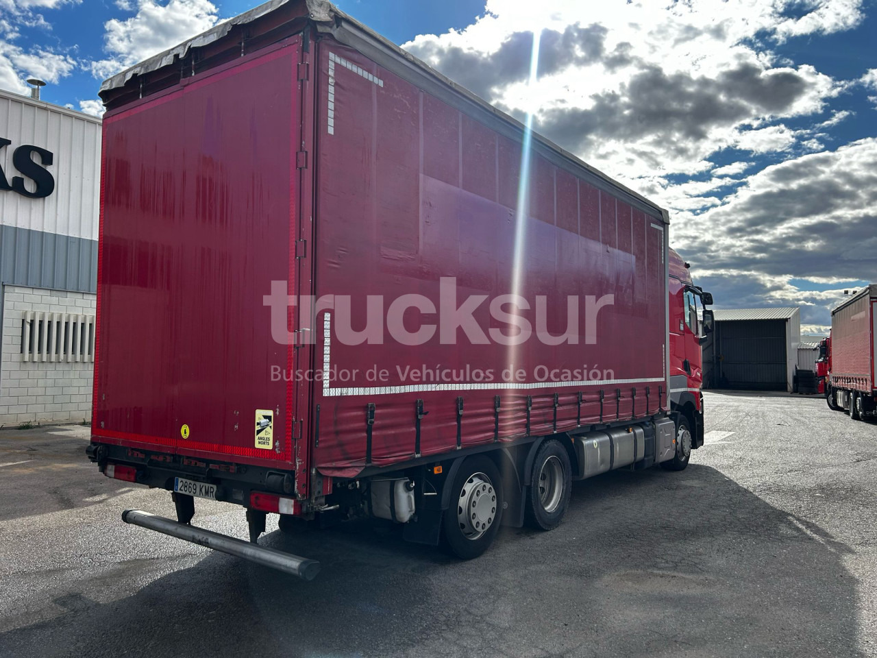 RENAULT T480 HIGH SLEEPER CAB 6X2*4 ejes 6x2*4 - 侧帘卡车:图3 RENAULT T480 HIGH SLEEPER CAB 6X2*4 ejes 6x2*4 - 侧帘卡车:图3
