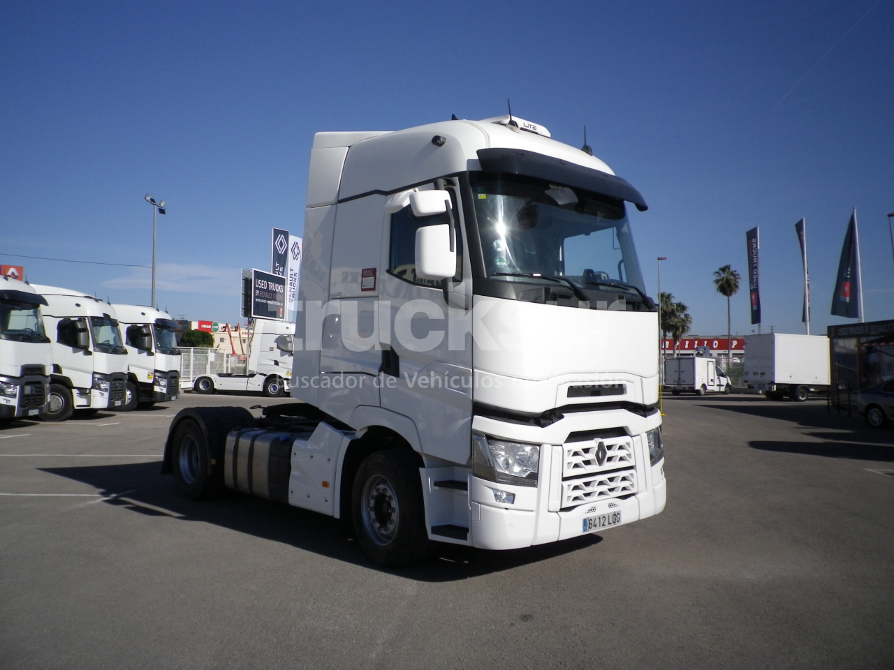 RENAULT T520 HIGH SLEEPER CAB - 牵引车:图2 RENAULT T520 HIGH SLEEPER CAB - 牵引车:图2