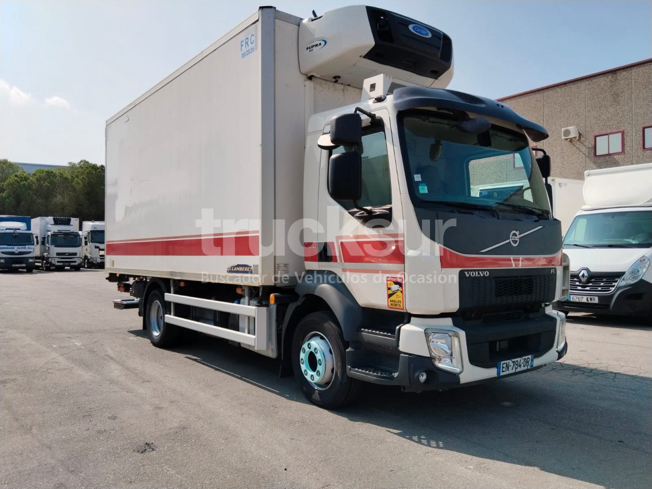 VOLVO FL250.12 - 冷藏车:图2 VOLVO FL250.12 - 冷藏车:图2