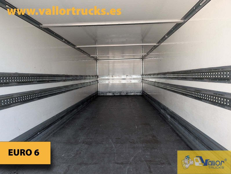 IVECO EUROCARGO 120E25 - 厢式卡车:图4 IVECO EUROCARGO 120E25 - 厢式卡车:图4