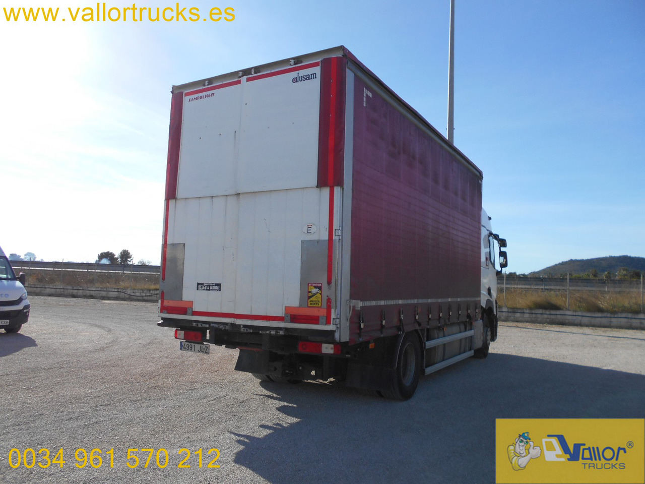 RENAULT T460 - 侧帘卡车:图2 RENAULT T460 - 侧帘卡车:图2