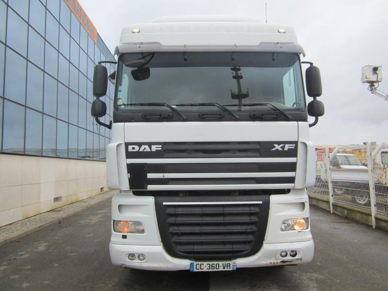 DAF XF105 460 - 牵引车:图2 DAF XF105 460 - 牵引车:图2