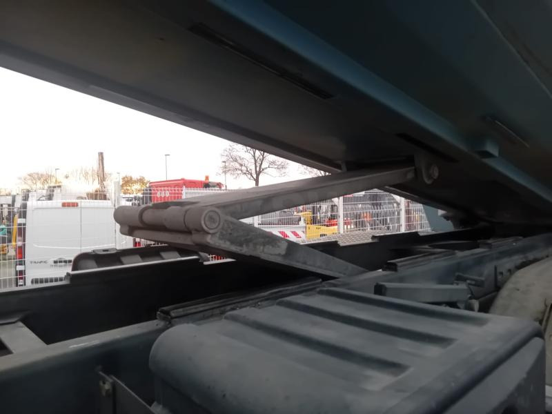 Mercedes Arocs 4143 - 翻斗车:图4 Mercedes Arocs 4143 - 翻斗车:图4