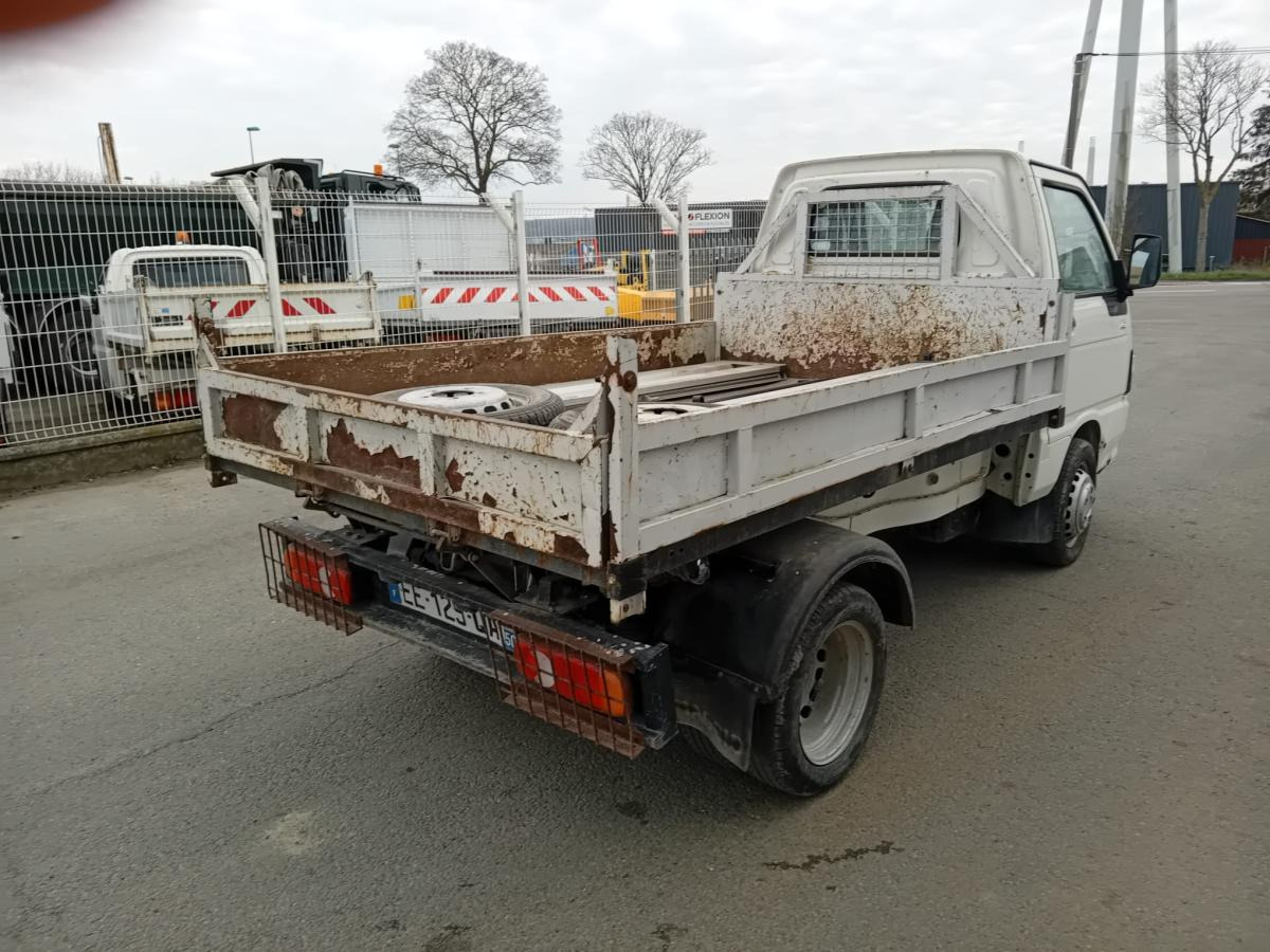 Piaggio Porter - 翻斗货车:图2 Piaggio Porter - 翻斗货车:图2