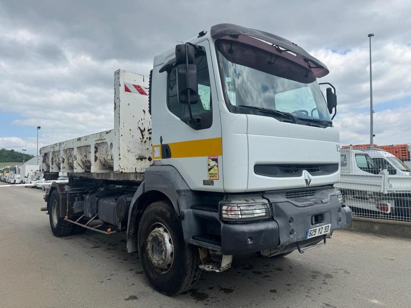 Renault Kerax 270 DCI - 吊钩升降车:图3 Renault Kerax 270 DCI - 吊钩升降车:图3