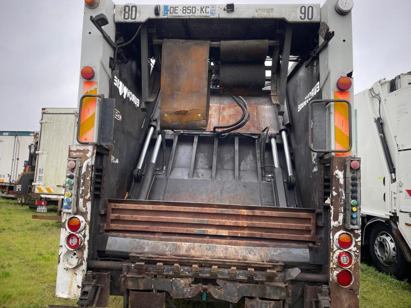 Renault Premium 280.19 DXI - 垃圾车:图5 Renault Premium 280.19 DXI - 垃圾车:图5