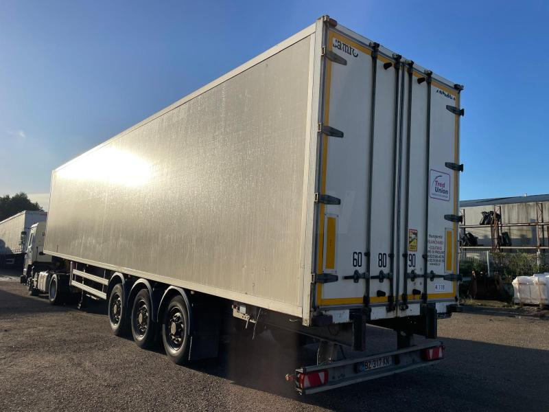 Samro - 封闭厢式半拖车:图2 Samro - 封闭厢式半拖车:图2