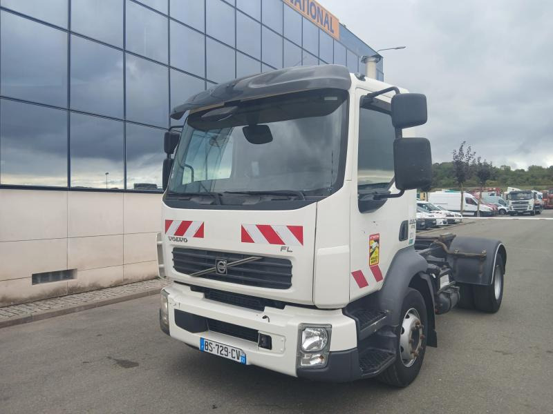 Volvo FL 260 - 驾驶室底盘卡车:图3 Volvo FL 260 - 驾驶室底盘卡车:图3