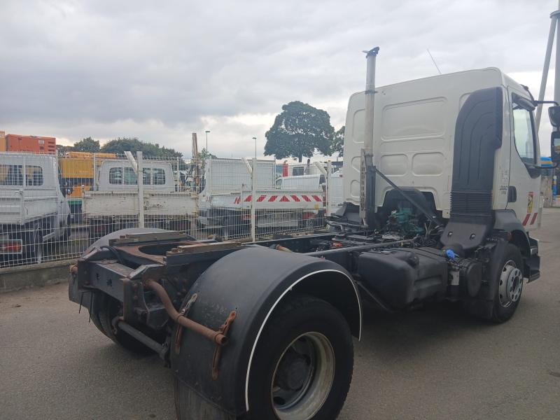 Volvo FL 260 - 驾驶室底盘卡车:图5 Volvo FL 260 - 驾驶室底盘卡车:图5