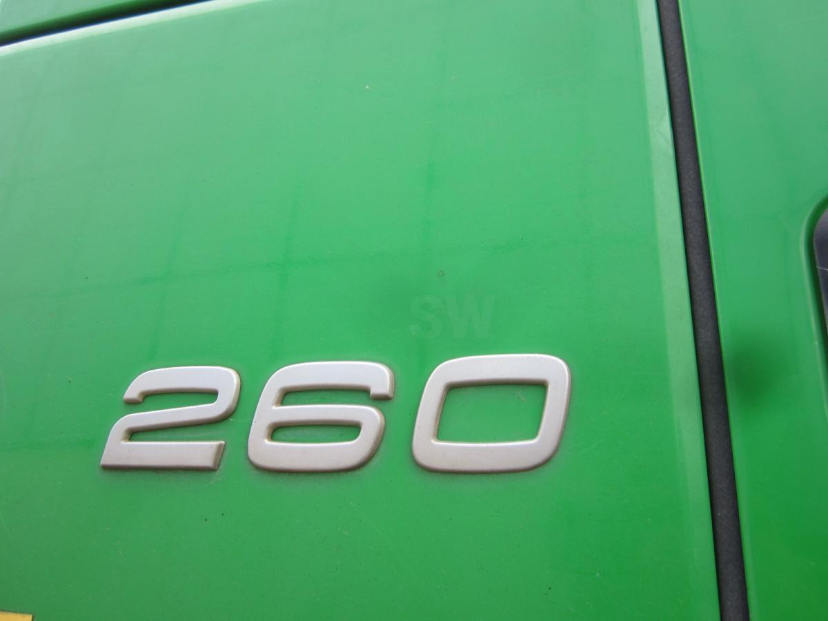 Volvo FM 260 - 吊钩升降车:图4 Volvo FM 260 - 吊钩升降车:图4