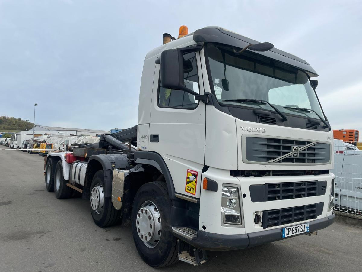 Volvo FM 440 - 吊钩升降车:图2 Volvo FM 440 - 吊钩升降车:图2