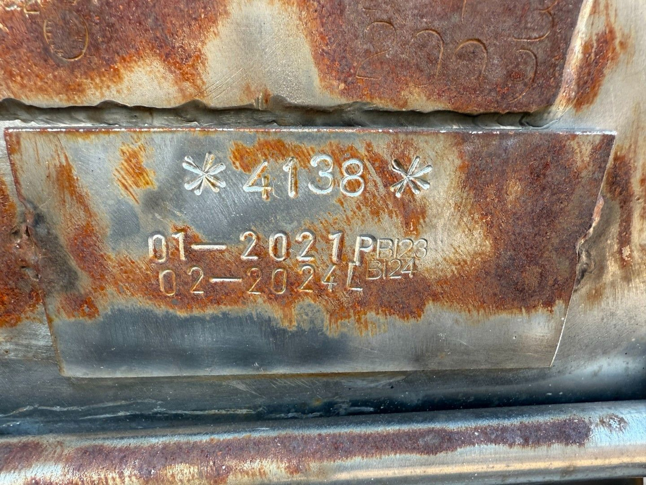 Burg 3 axle 3 compartments 32.200 L ADR - 液罐半拖车:图4 Burg 3 axle 3 compartments 32.200 L ADR - 液罐半拖车:图4