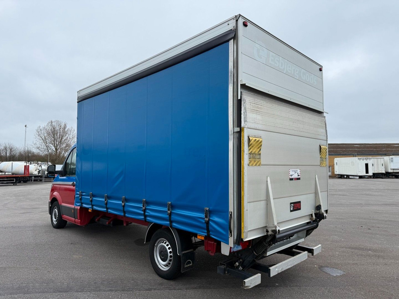 MAN TGE 2.0 TDI 3.180 Plane - Automat - Zepro - AC - 侧帘货车:图4 MAN TGE 2.0 TDI 3.180 Plane - Automat - Zepro - AC - 侧帘货车:图4